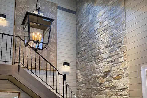 Custom-Crystal-Creek-Blend-crop Crystal Creek Ledgestone from Natural Facing real stone veneer installed on near a staircase